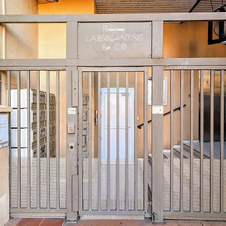 Cap Vue Port Pools Tennis Loggia Wifi Clim Apartman Agde