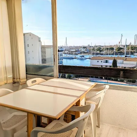 Cap Vue Port Pools Tennis Loggia Wifi Clim Apartament