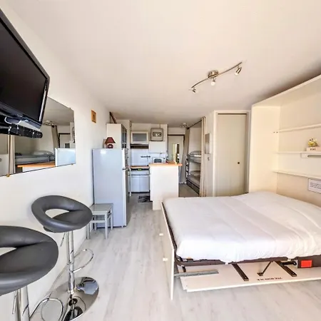 Cap Vue Port Pools Tennis Loggia Wifi Clim Apartament *