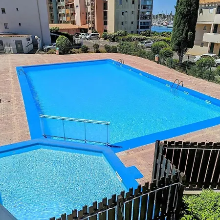 Cap Vue Port Pools Tennis Loggia Wifi Clim Apartament *